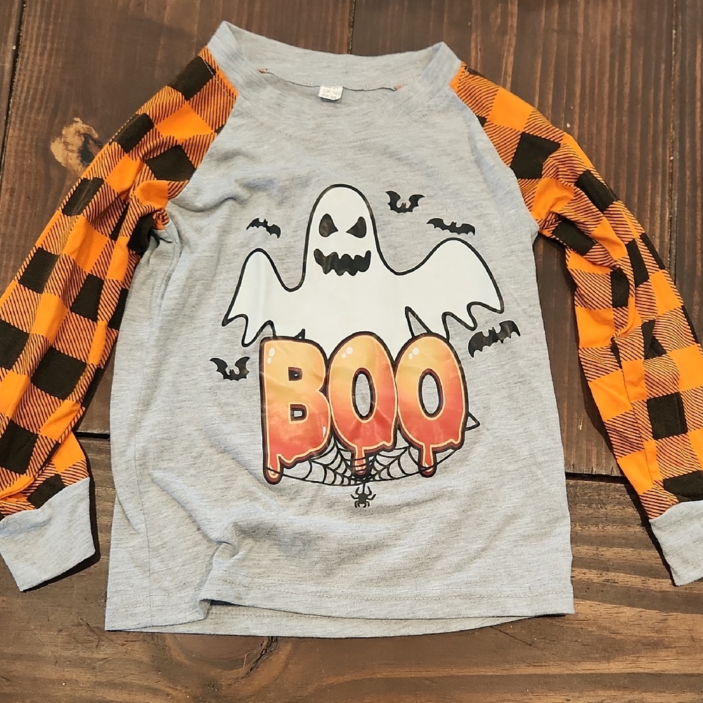 Halloween Ghost Graphic Tee